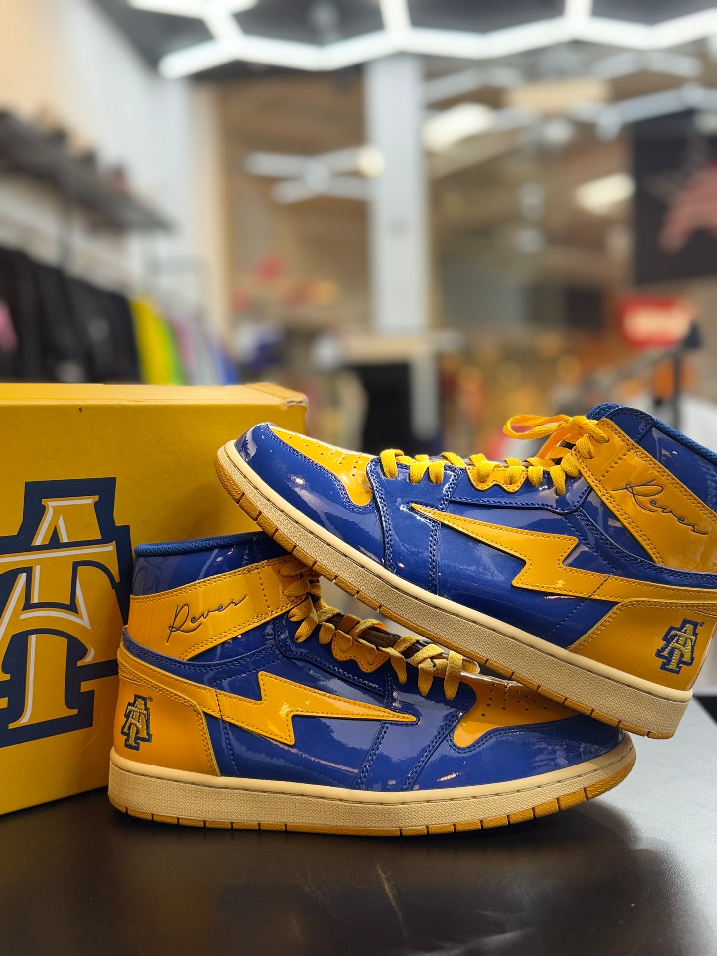 Used Kool Kiy “Blue & yellow”