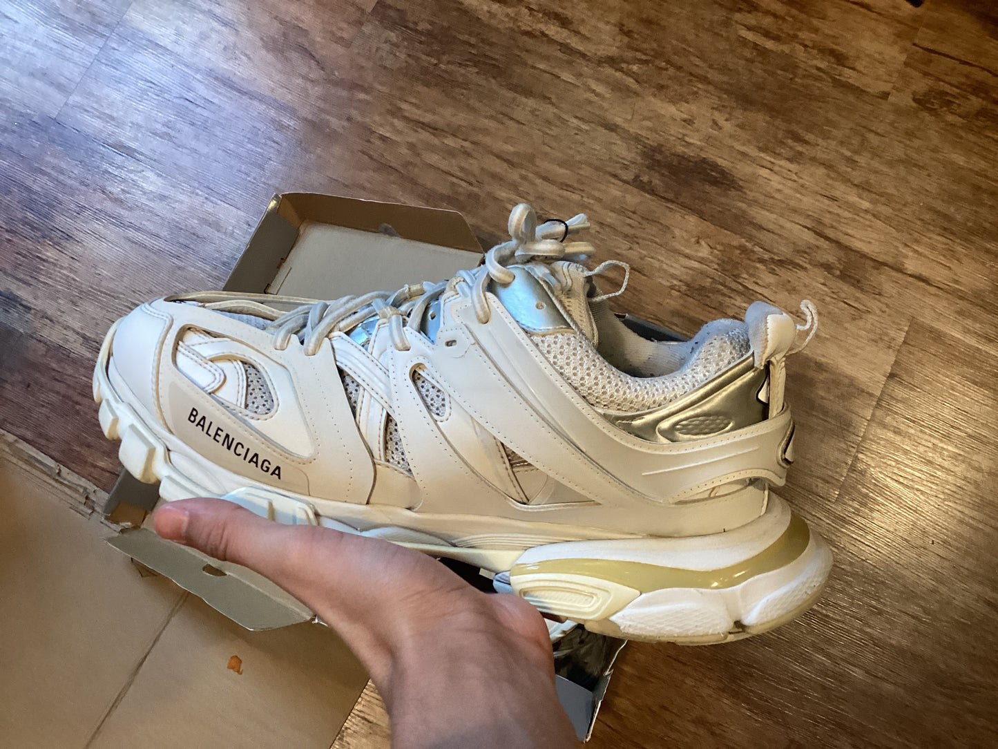Balenciaga White track used W Box