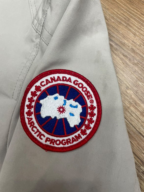 Used Canada goose windbreaker