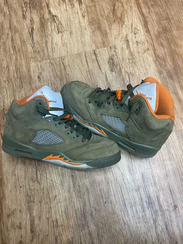 Jordan 5 olive