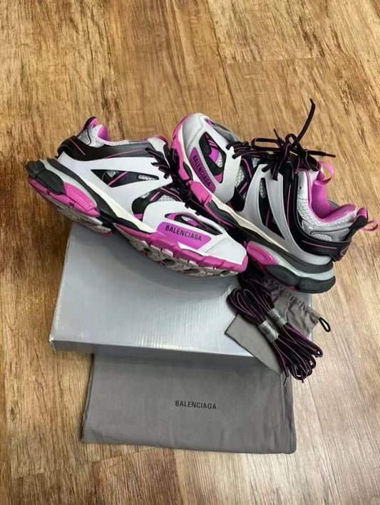 Used balenciaga tracks