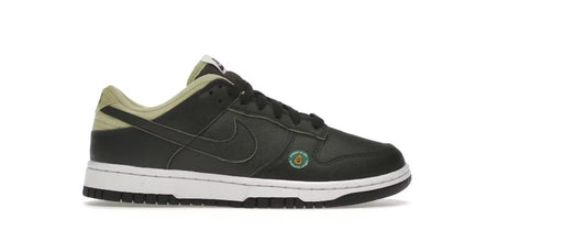 Nike dunk low avocado