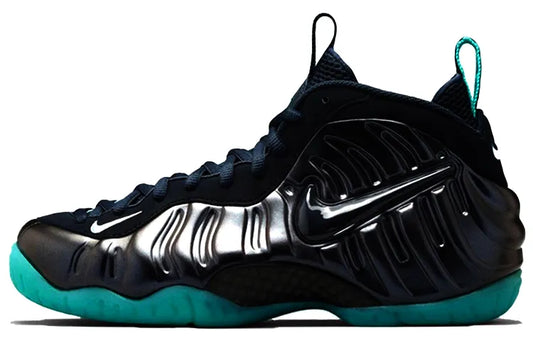Foamposite “Dark Obsidian”