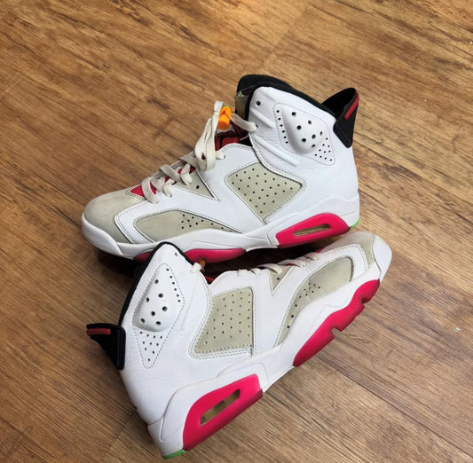 USED - Jordan 6 Hare