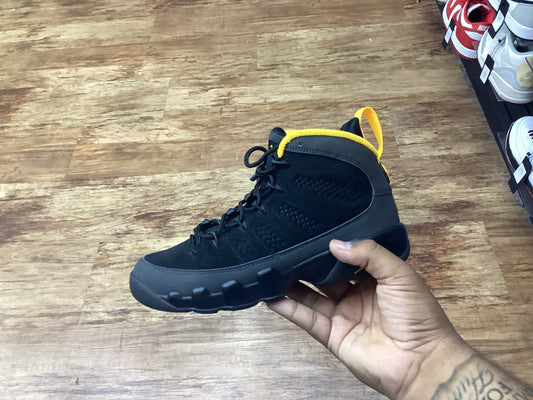 Jordan 9 Dark Charcoal University Gold (Used)