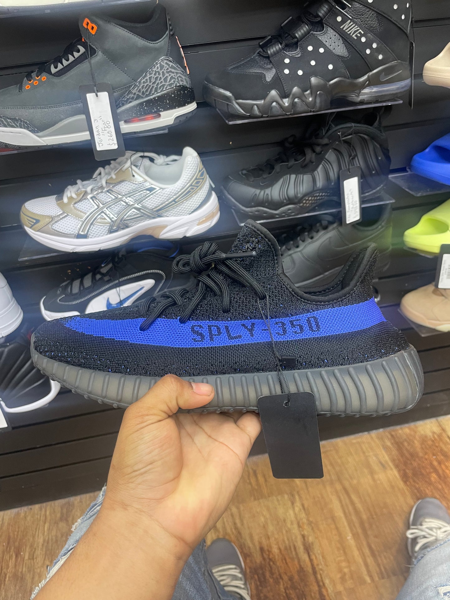 Yeezy 350 dazzling blue