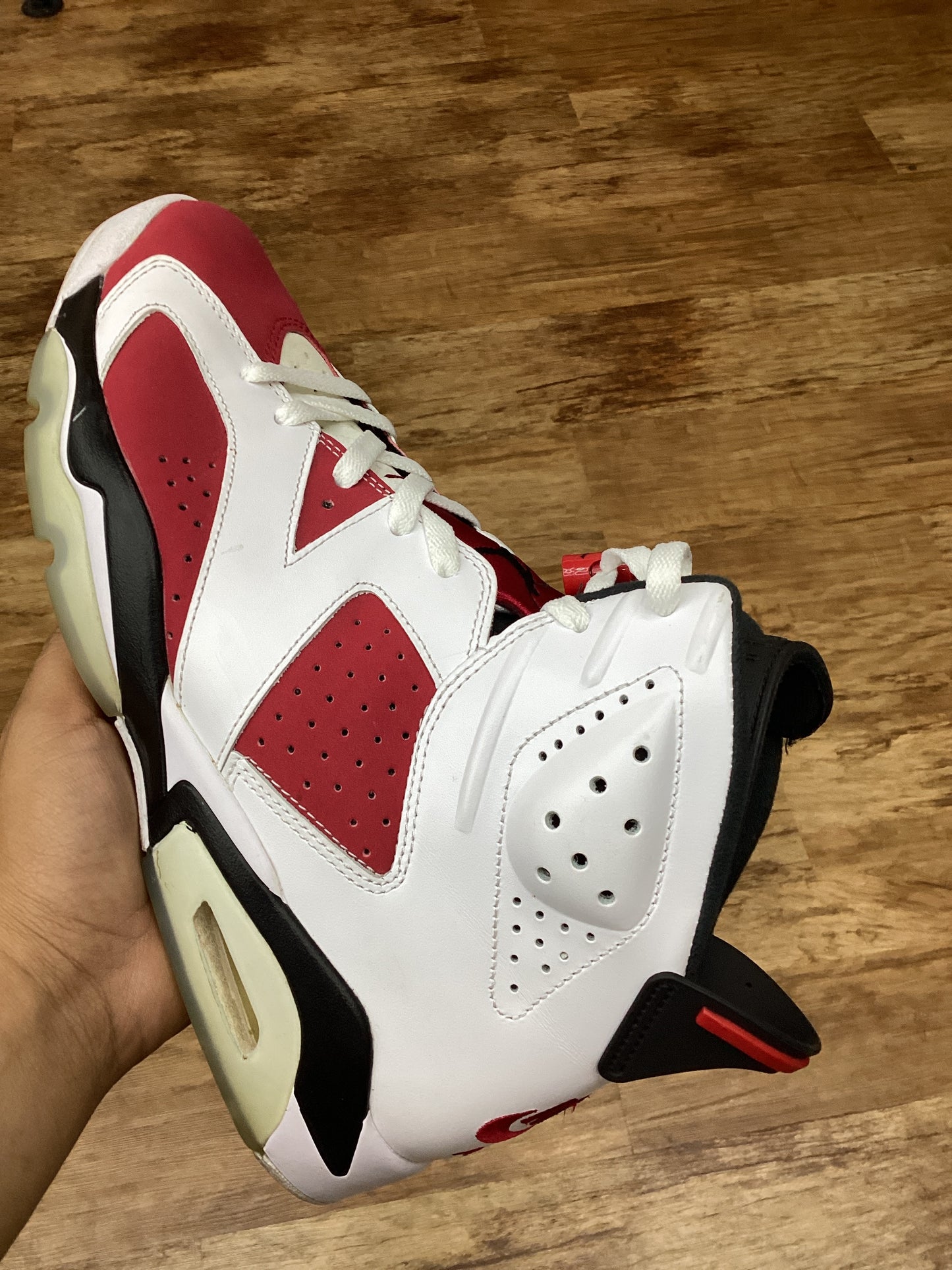 Jordan 6 Carmine used