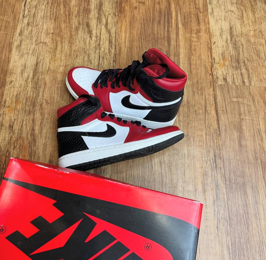 USED - Jordan 1 High Snake Skin W