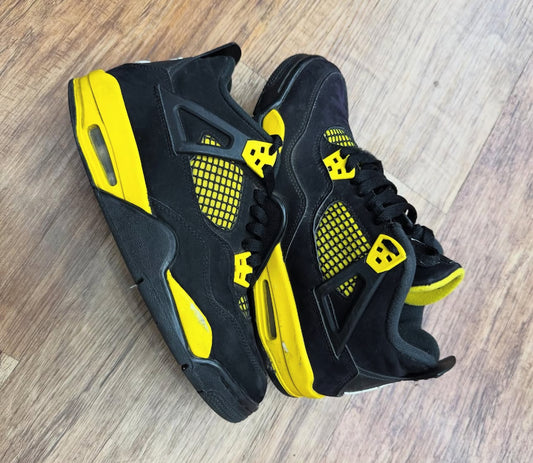 Jordan 4 Thunder Used No Box