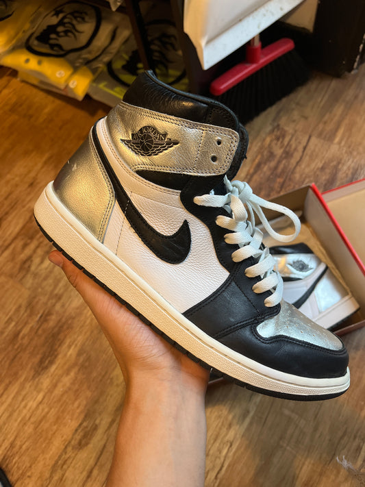 Used Jordan 1 silver toe