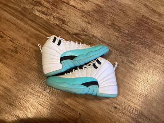USED - Jordan 12 light aqua