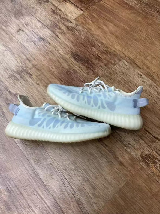 Used Yeezy 350 mono ice