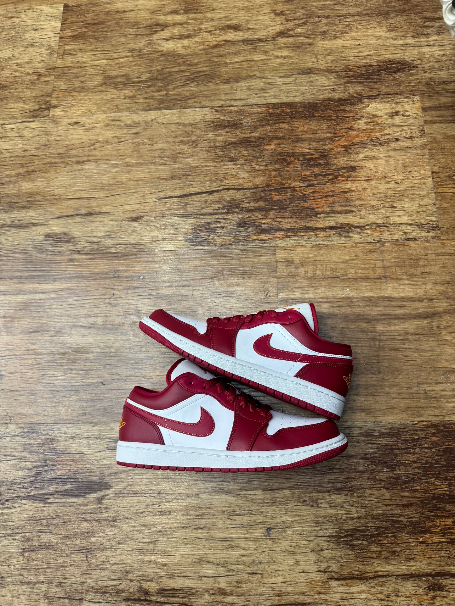 Jordan 1 Low “Cardinal Red”