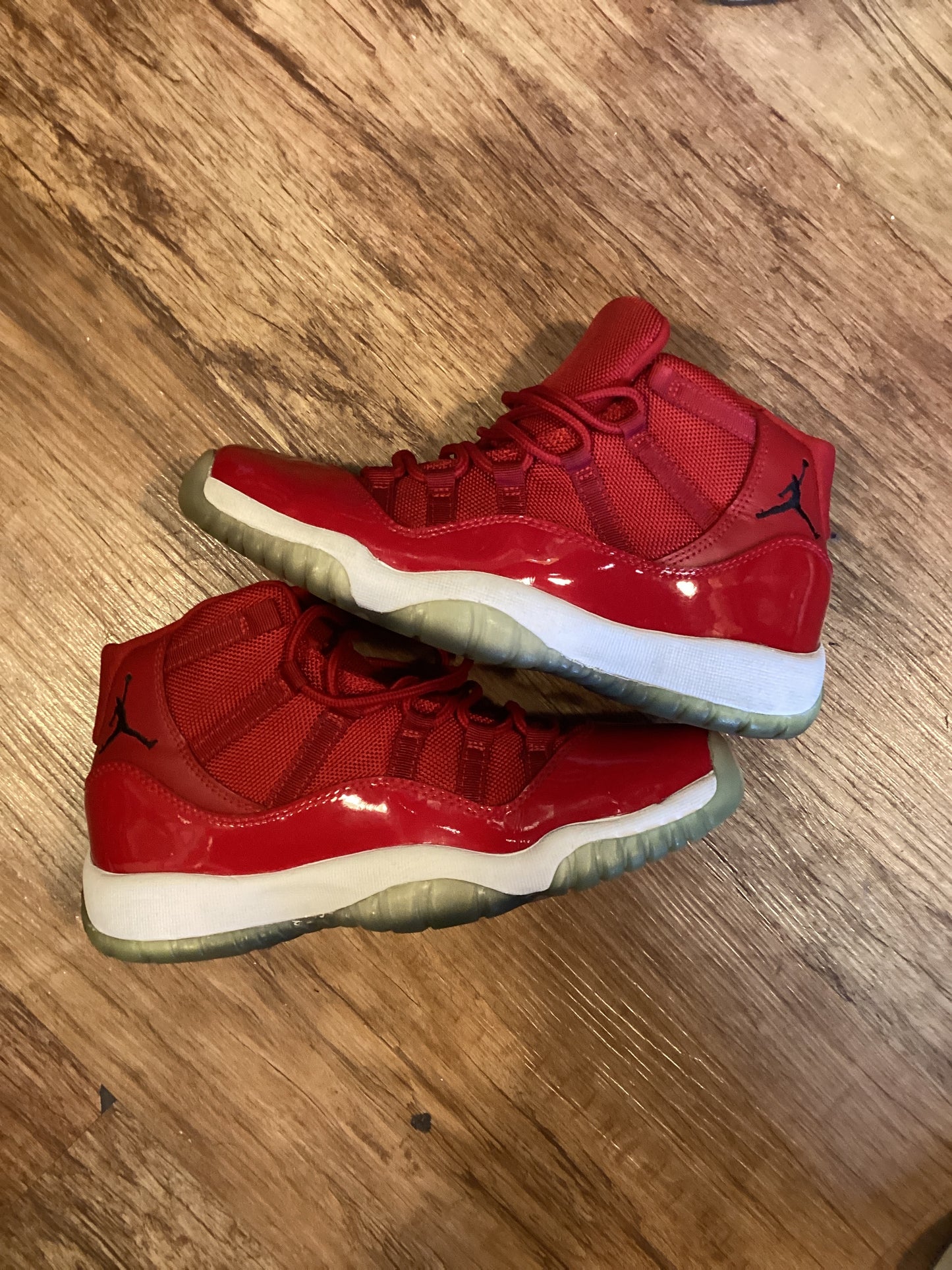 USED - Jordan 11
