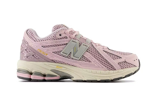 New balance 1906R rose sugar ice wine