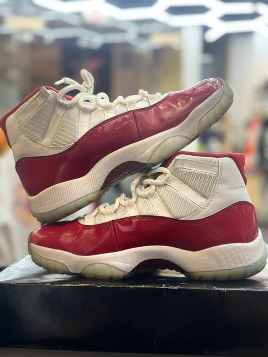 Used Jordan 11 “Cherry”