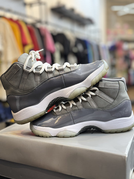 Used Jordan 11 “Cool Grey”