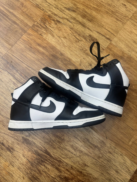 used panda mid dunk