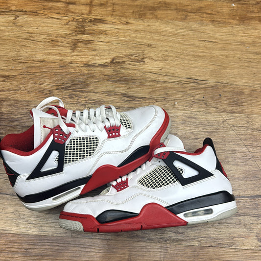 Jordan 4 fire red used no box